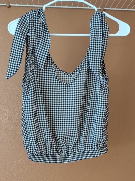 Tops - Black & White Gingham Tie-Strap Tank Top